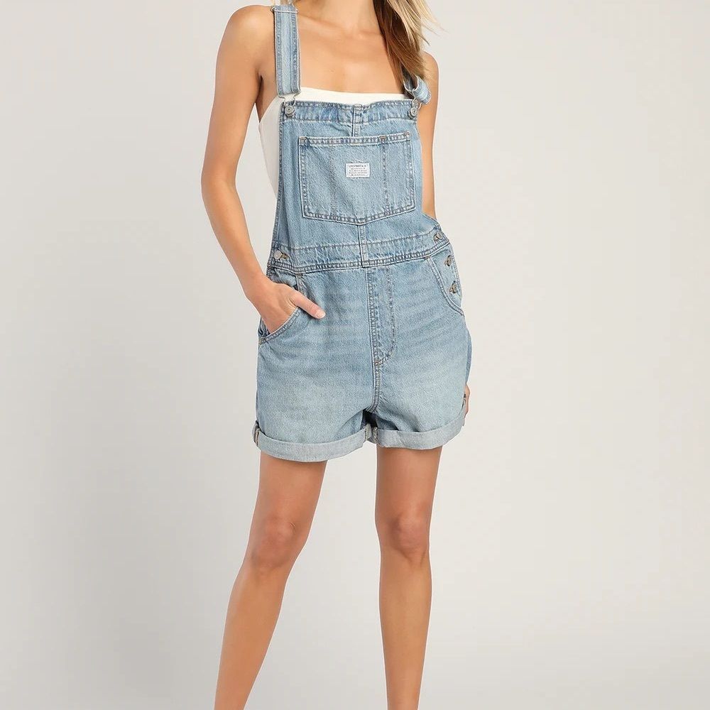 NWT Vintage Festival Shortall Light Wash Cuffed Denim Overalls - Picture 2 of 7